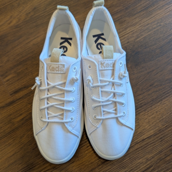 Keds Kickback Women’s Slip On Sneakers - Picture 1 of 6